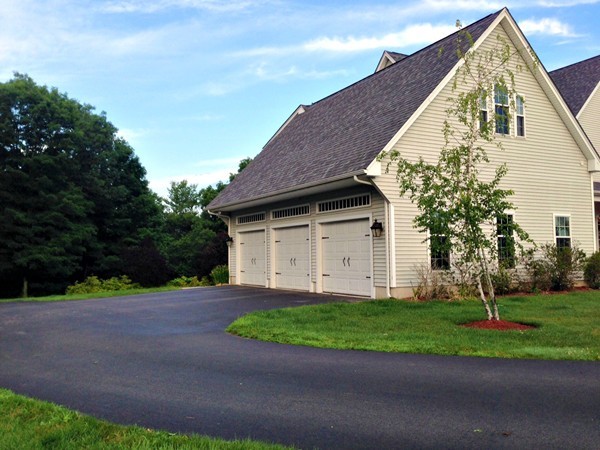 12 Brook Hill Road Sturbridge, MA 01518 - Photo 2 of 30
