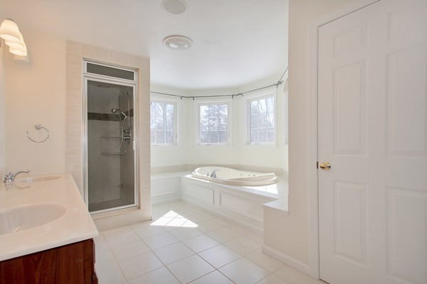 12 Brook Hill Road Sturbridge, MA 01518 - Photo 23 of 30