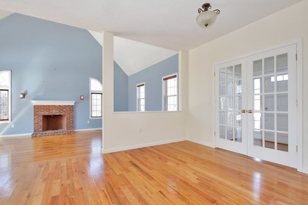 12 Brook Hill Road Sturbridge, MA 01518 - Photo 3 of 30