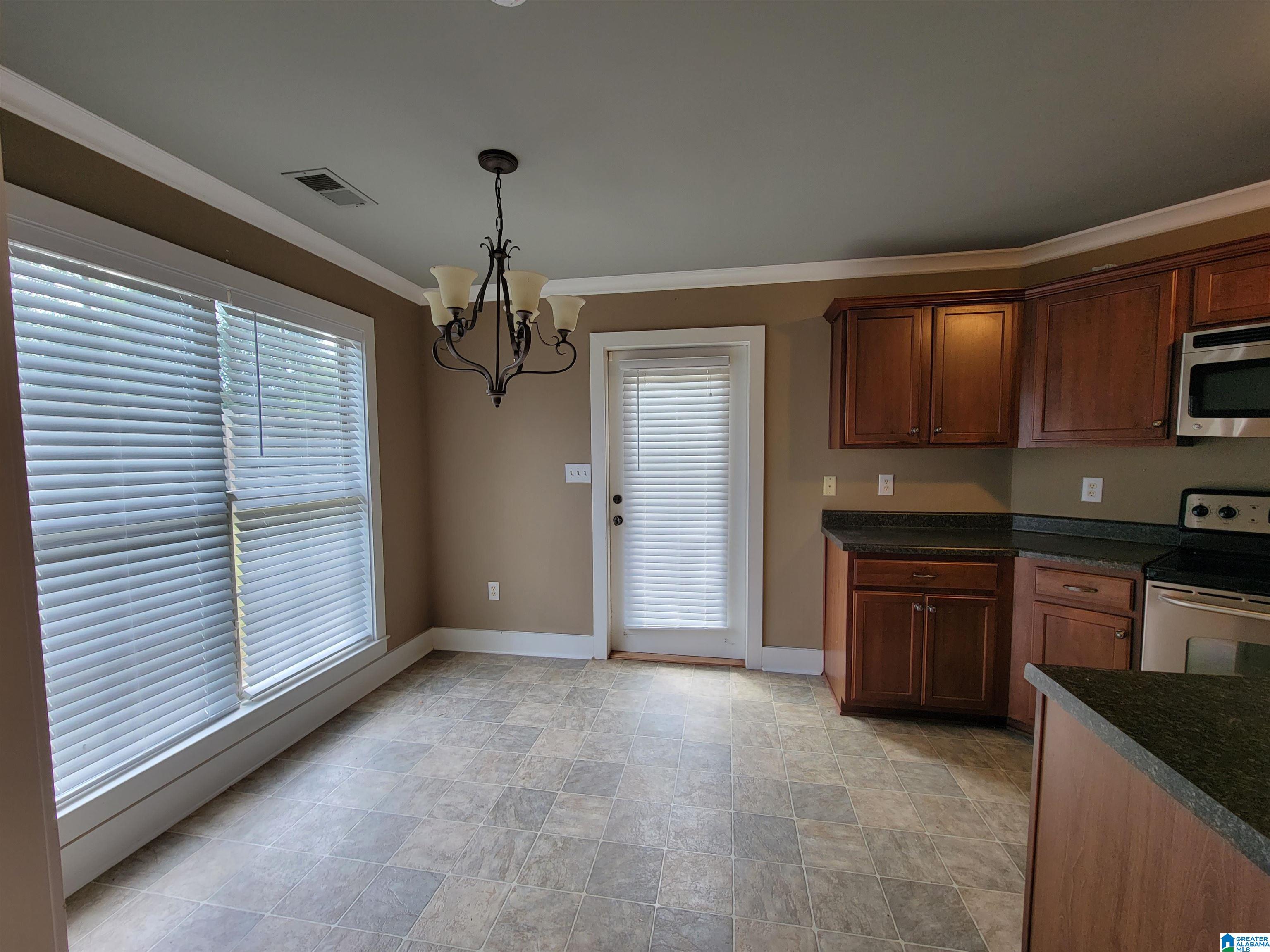 154 Falling Waters Lane Alabaster, AL 35114 - Photo 22 of 41