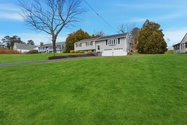 $738,000 | 38 Juniper Lane, Holden, MA 01520