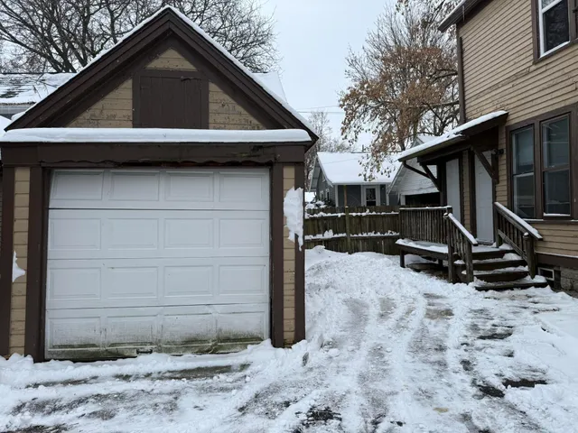 $195,000 | 115 East Parkway Avenue, Oshkosh, WI 54901