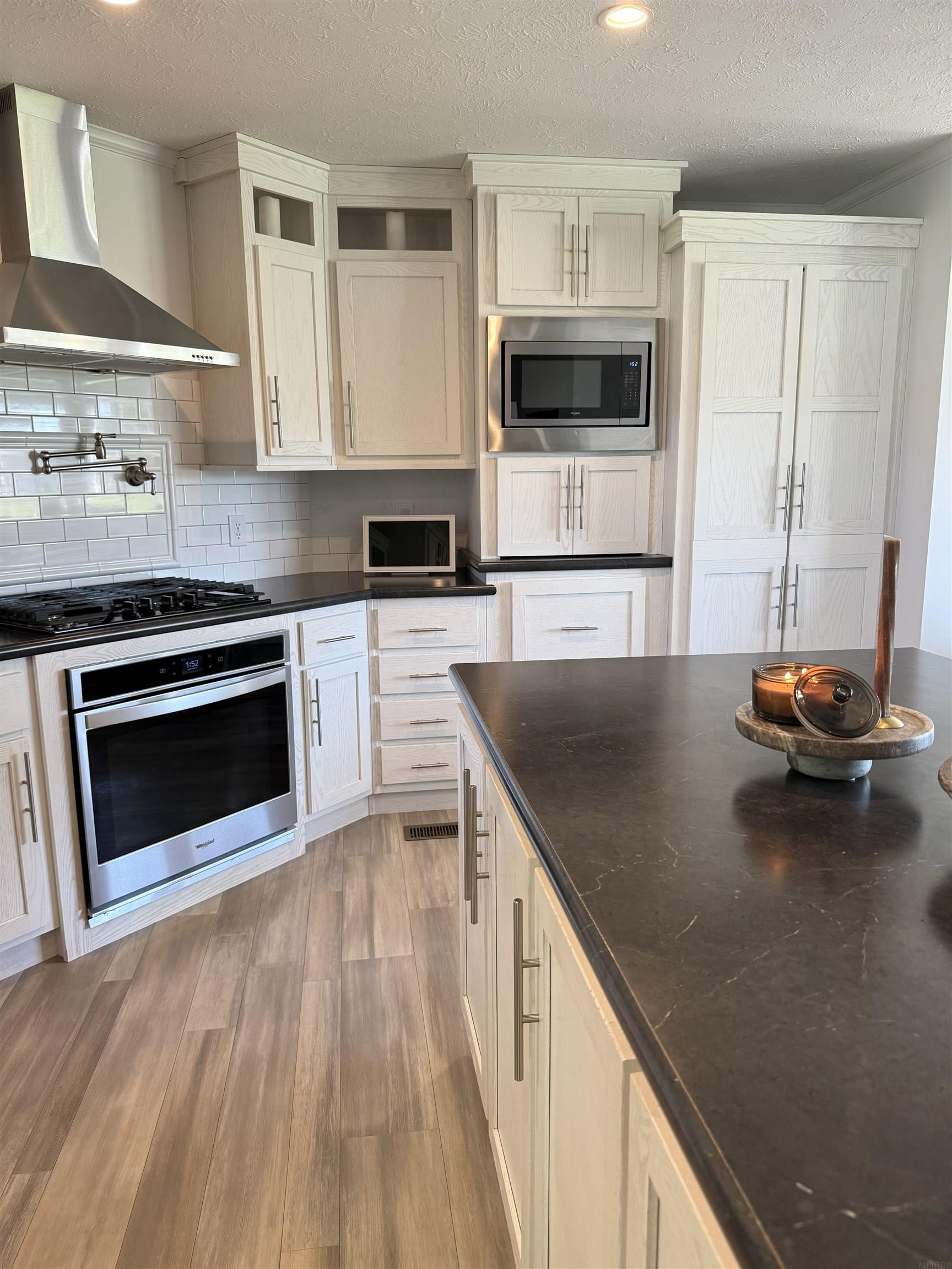 7125 La Porte Road Washburn, IA 50702 - Photo 14 of 33 Gallery Image 14