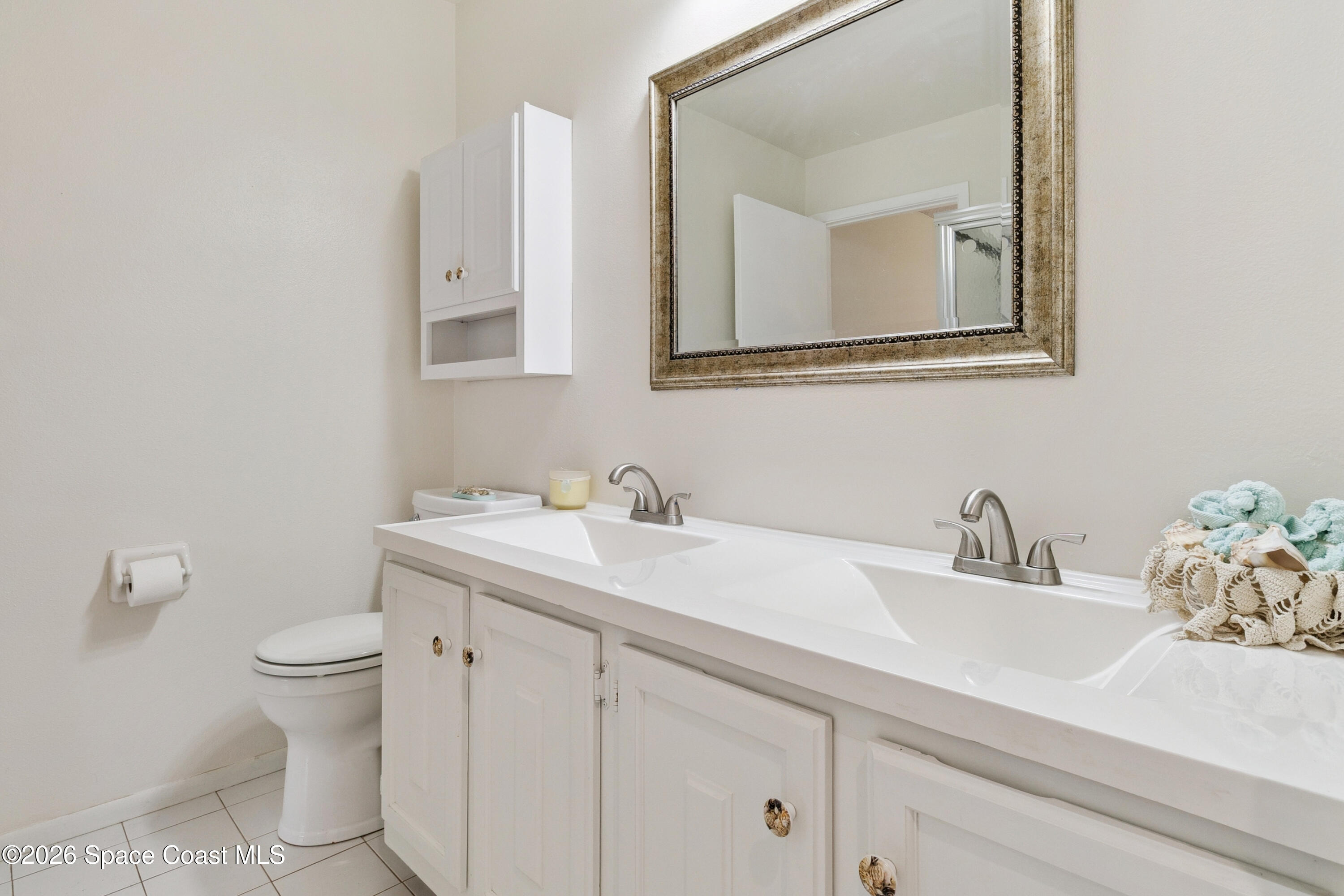 1334 Cherry Hills Road Northeast Palm Bay, FL 32905 - Photo 25 of 58 Master Bath