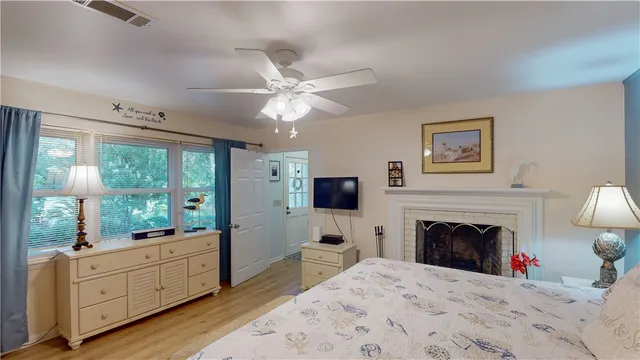 $1,075,000 | 913 Beachview Drive North, Jekyll Island, GA 31527