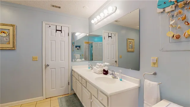 $1,075,000 | 913 Beachview Drive North, Jekyll Island, GA 31527