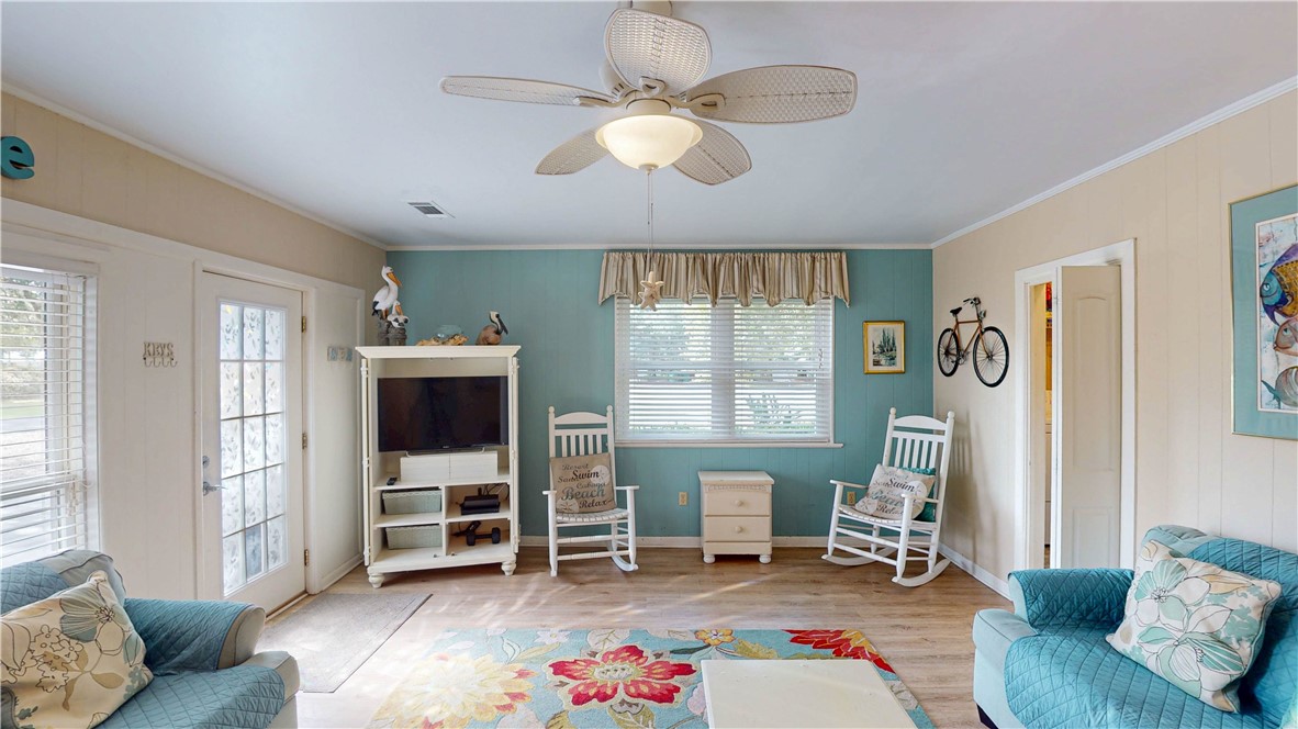 913 Beachview Drive North Jekyll Island, GA 31527 - Photo 6 of 43