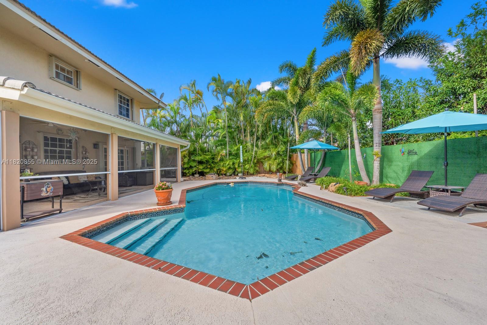 12821 Southwest 148th Street Road Miami, FL 33186 - Photo 13 of 42 Gallery Image 13