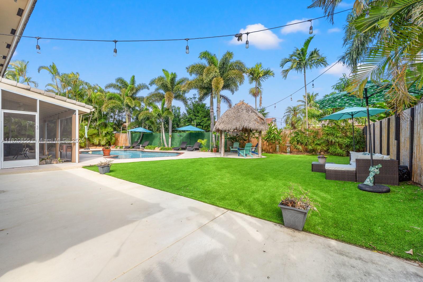 12821 Southwest 148th Street Road Miami, FL 33186 - Photo 14 of 42 Gallery Image 14