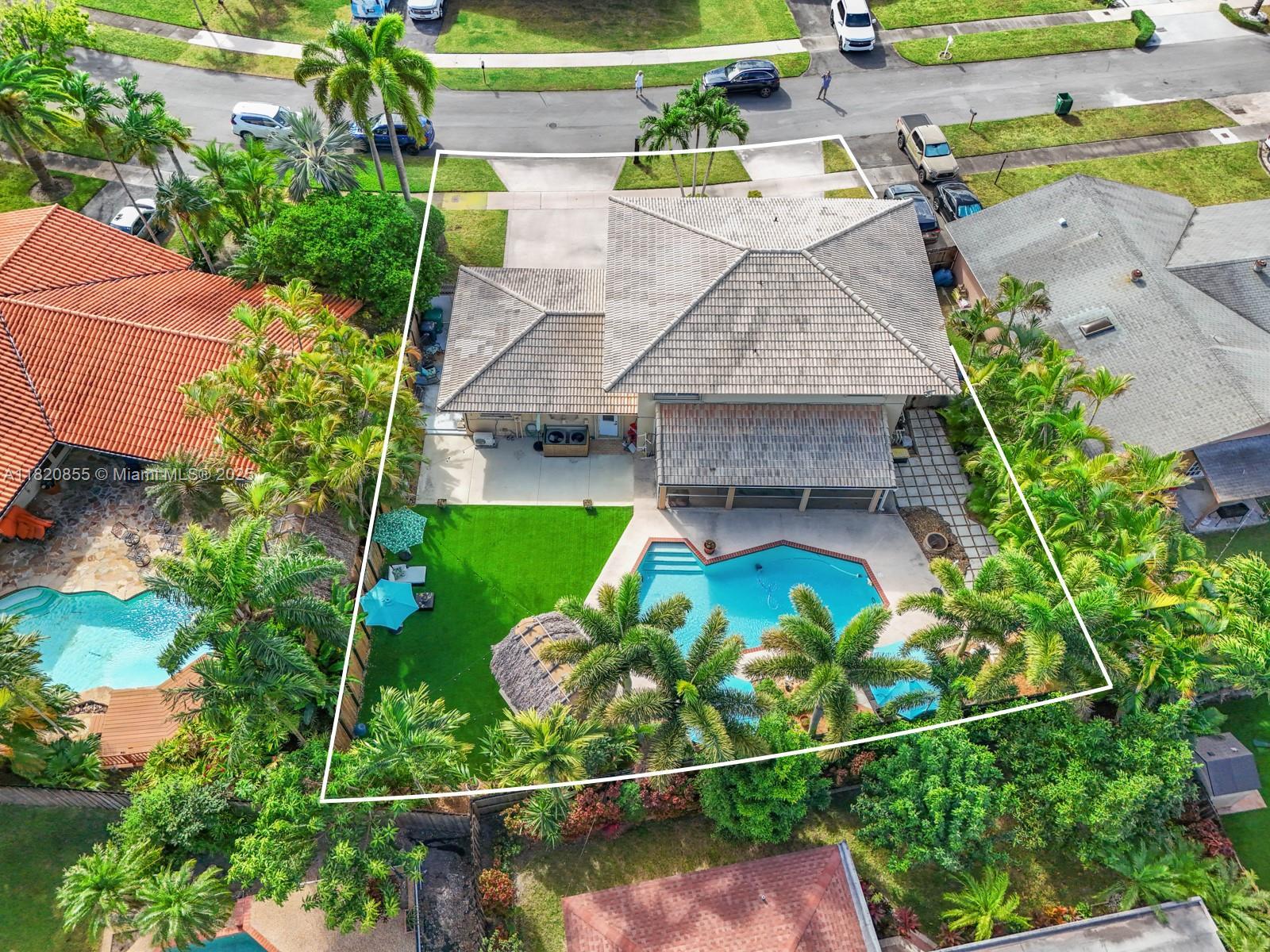 12821 Southwest 148th Street Road Miami, FL 33186 - Photo 5 of 42 Gallery Image 5