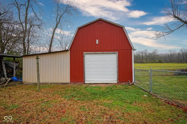 $265,000 | 632 South Washington Street, Morristown, IN 46161