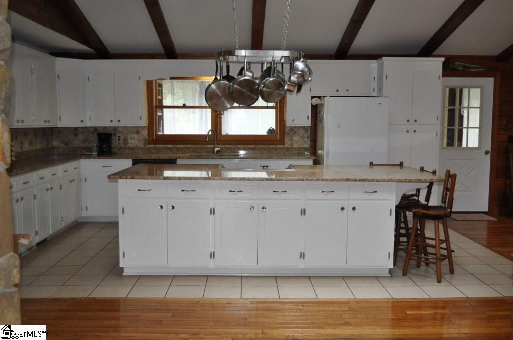 353-r C R C Thompson Road Chesnee, SC 29323 - Photo 8 of 24 Gallery Image 8