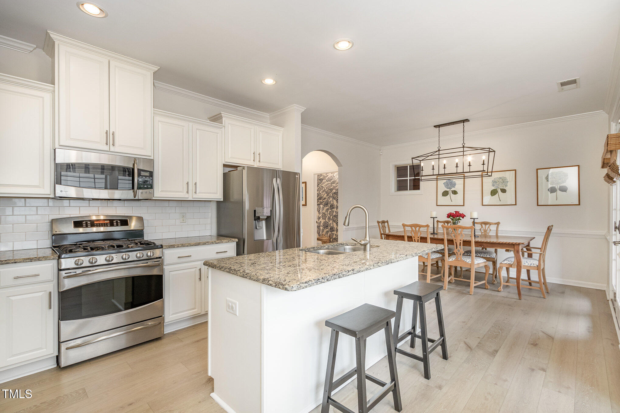 5620 Wade Park Boulevard Raleigh, NC 27607 - Photo 7 of 26 010_img_1166-edit_70