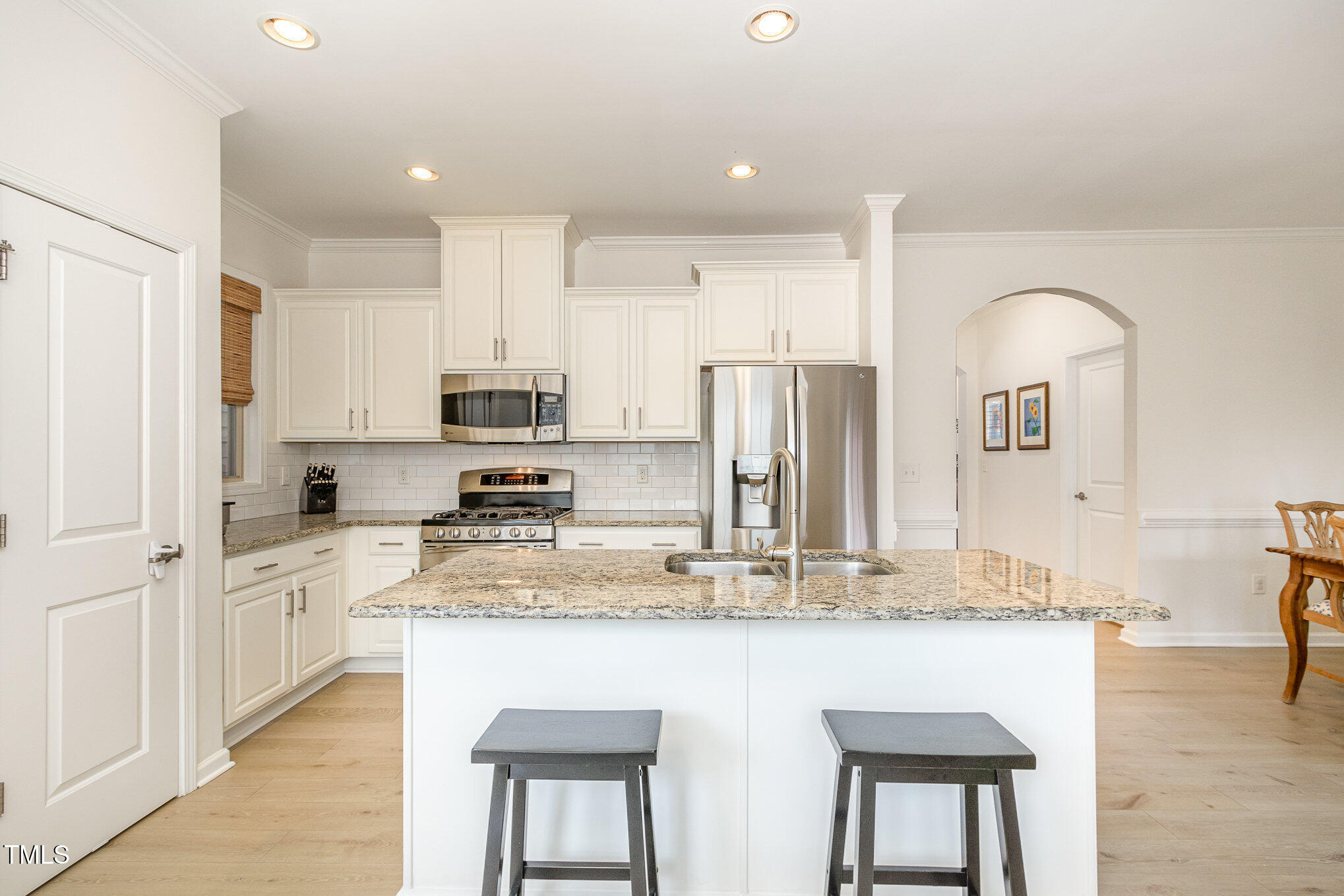 5620 Wade Park Boulevard Raleigh, NC 27607 - Photo 8 of 26 011_img_1168-edit_471