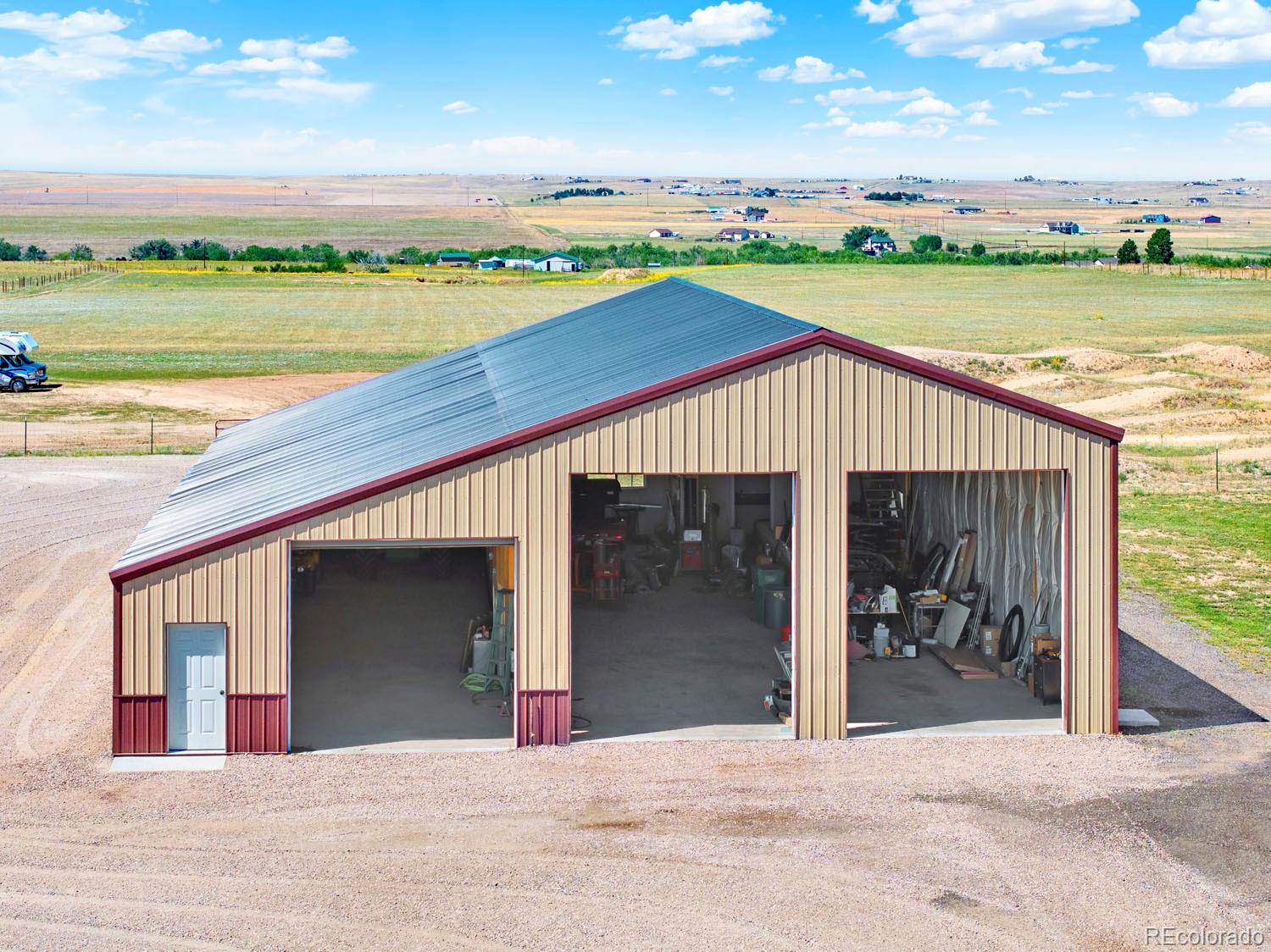 2733 Kiowa-Bennett Road Bennett, CO 80102 - Photo 12 of 50 Gallery Image 12