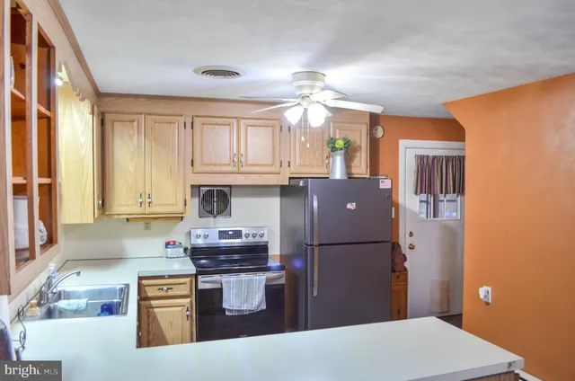 $305,000 | 1815 Windsor Road, Red Lion, PA 17356