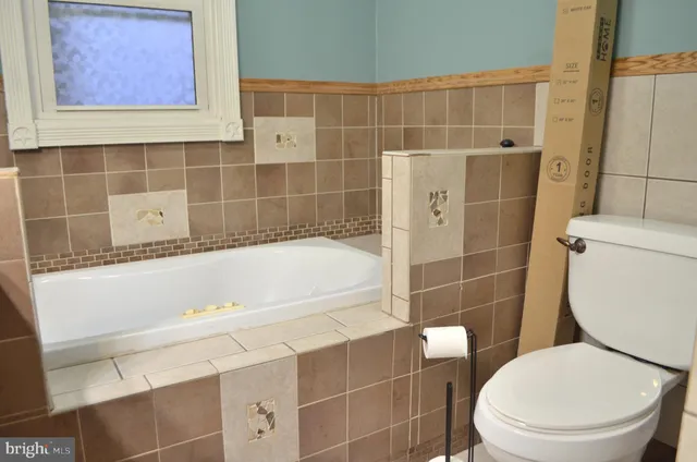 $305,000 | 1815 Windsor Road, Red Lion, PA 17356