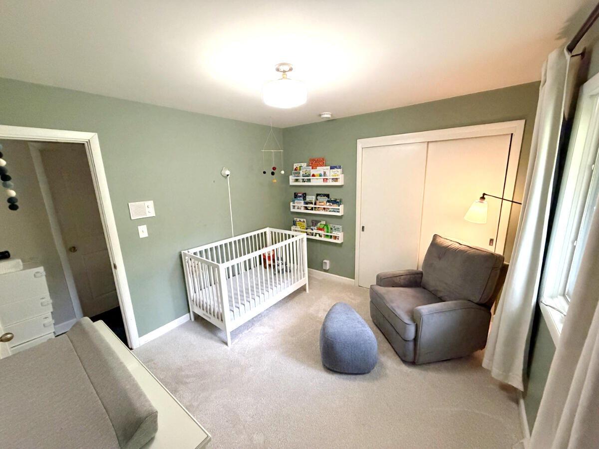 W240N4035 Swan Road Pewaukee, WI 53072 - Photo 19 of 27 Bedroom