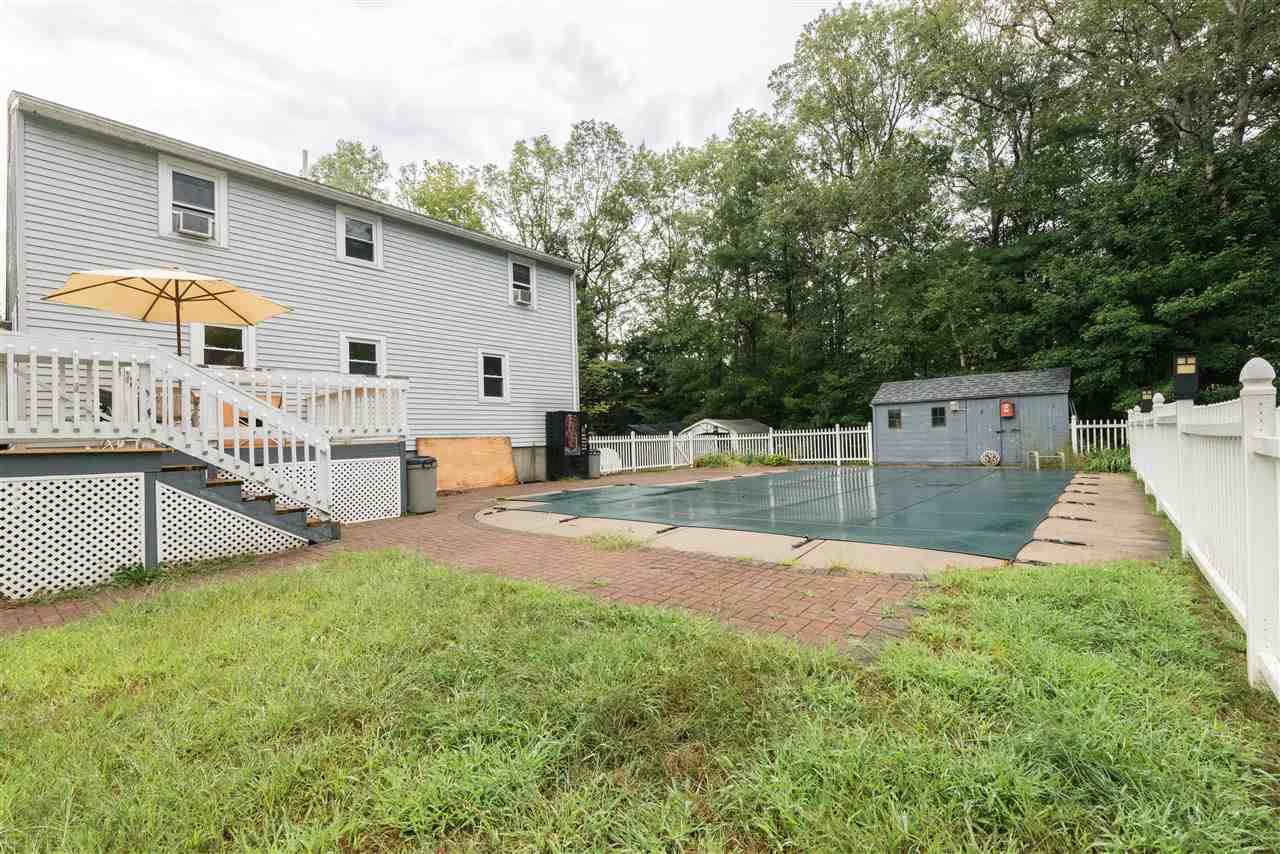 7 Pierce Road Raymond, NH 03077 - Photo 2 of 25