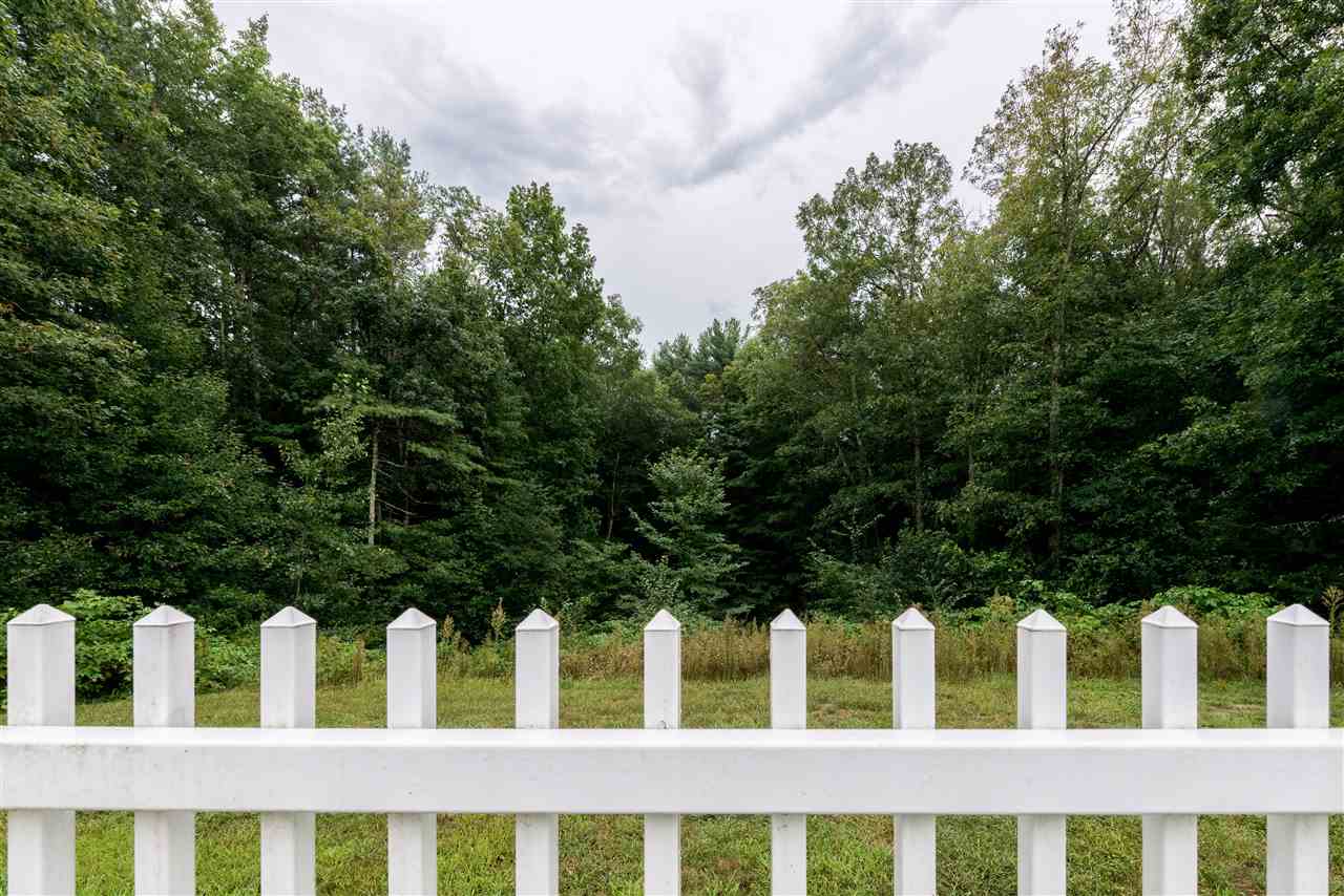 7 Pierce Road Raymond, NH 03077 - Photo 5 of 25