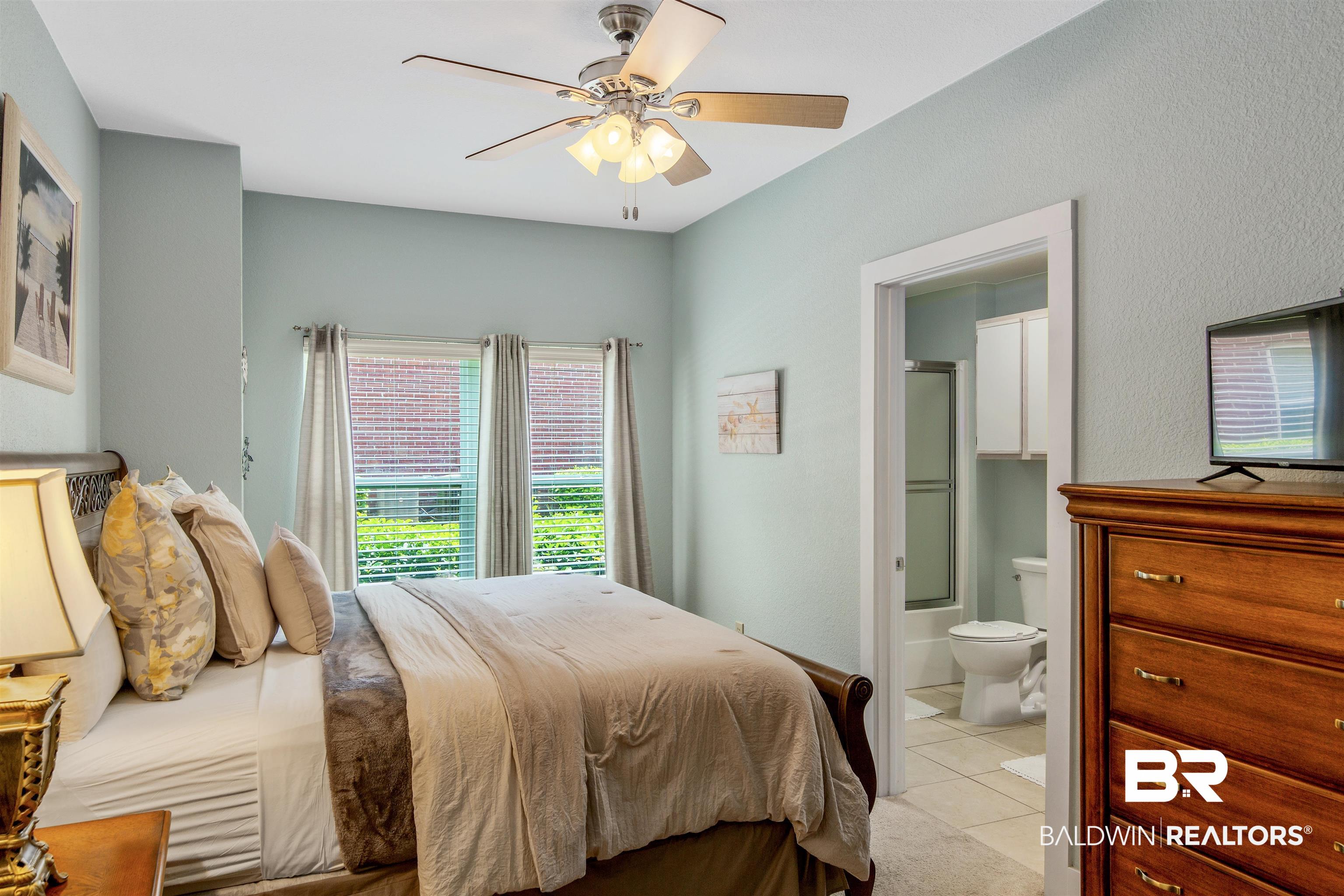 20050 Oak Road East, Unit 3703 Gulf Shores, AL 36542 - Photo 5 of 14