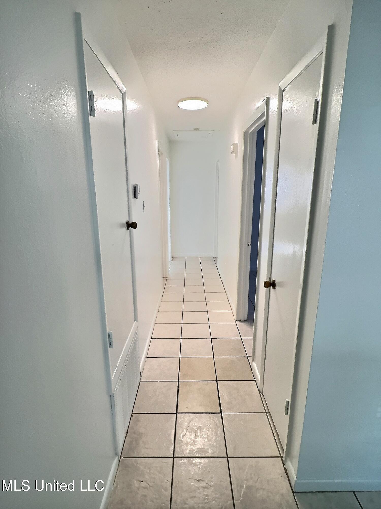 123 Stennis Avenue Ocean Springs, MS 39564 - Photo 11 of 20 exposio_132797755