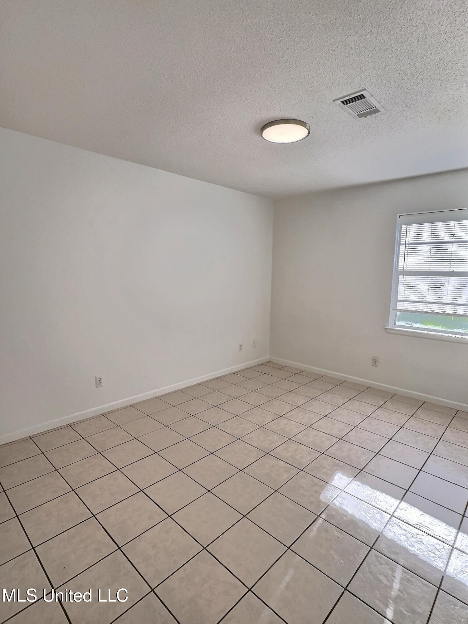 123 Stennis Avenue Ocean Springs, MS 39564 - Photo 17 of 20 exposio_132797864