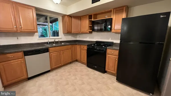 $1,800 | 744 Summit Chase Drive, Reading, PA 19611