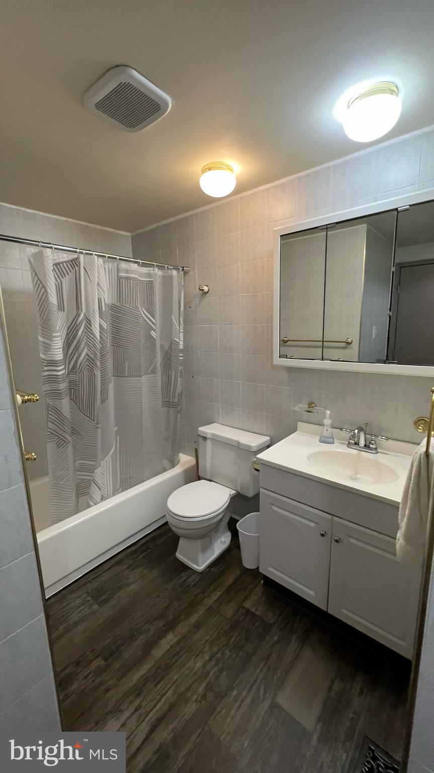 744 Summit Chase Drive Reading, PA 19611 - Photo 7 of 30