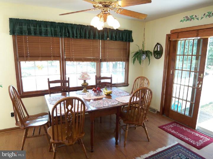 55 Layton Road Pilesgrove, NJ 08098 - Photo 9 of 25