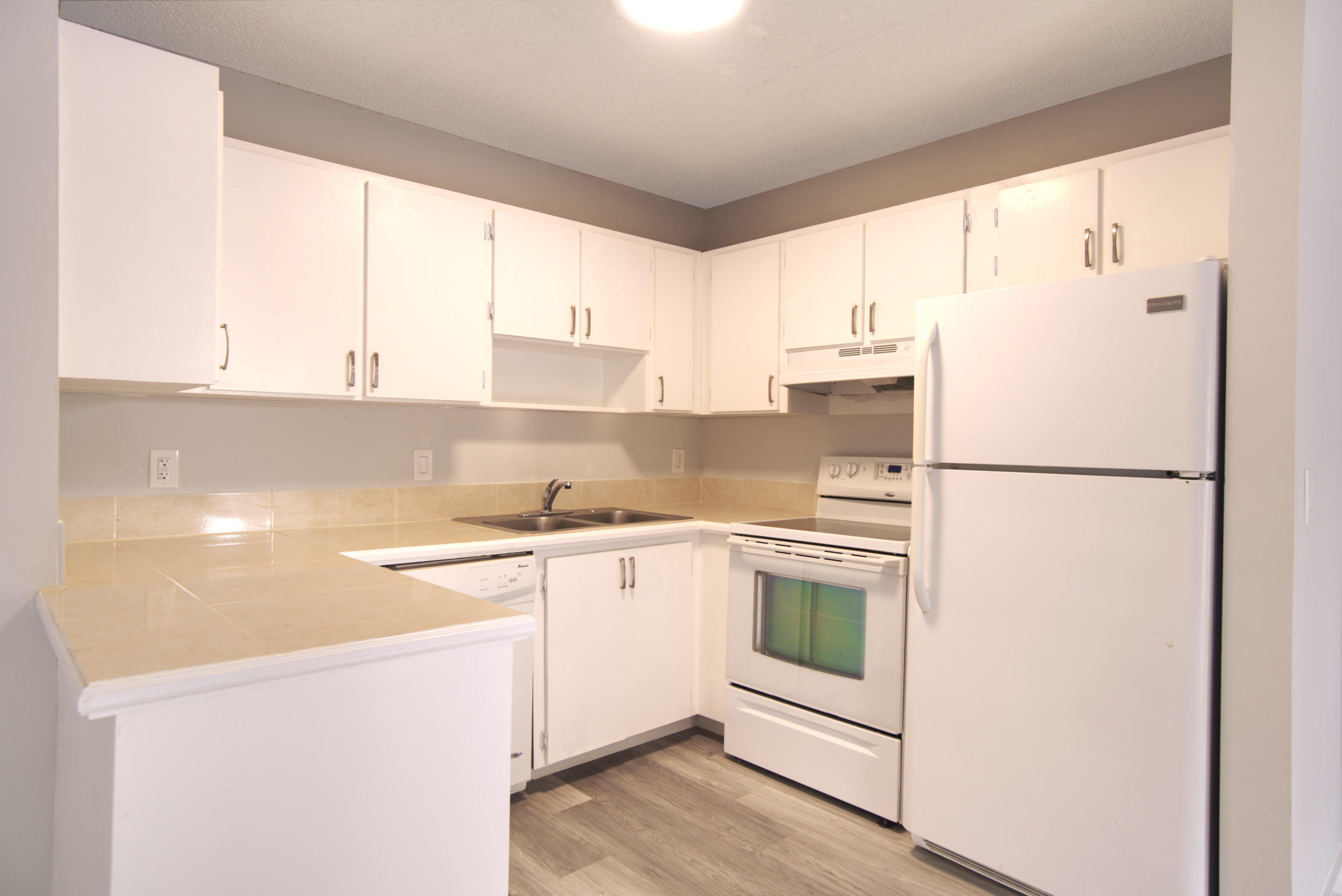 23378 Southwest 57th Avenue, Unit 206 Boca Raton, FL 33428 - Photo 3 of 26 5