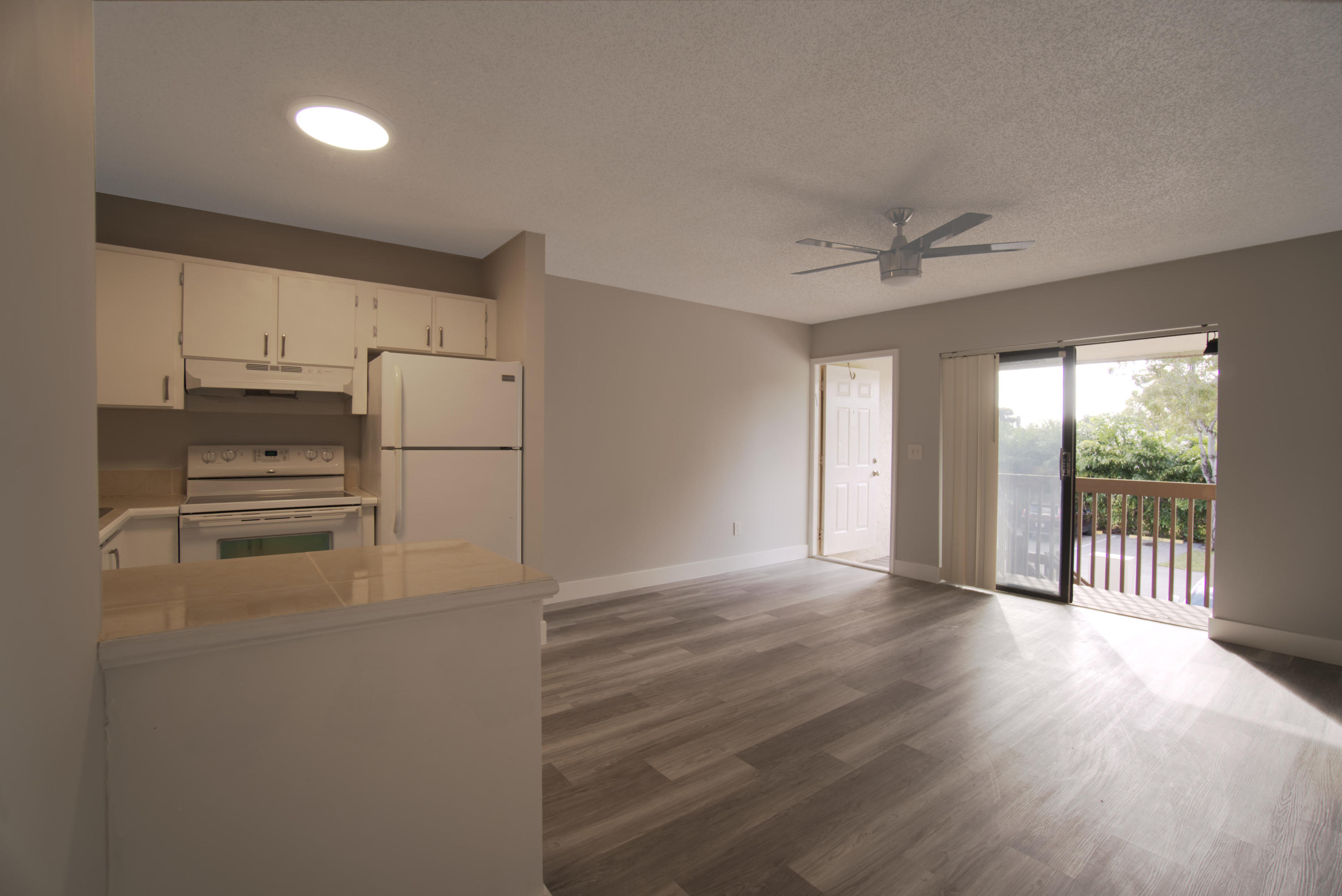 23378 Southwest 57th Avenue, Unit 206 Boca Raton, FL 33428 - Photo 7 of 26 8