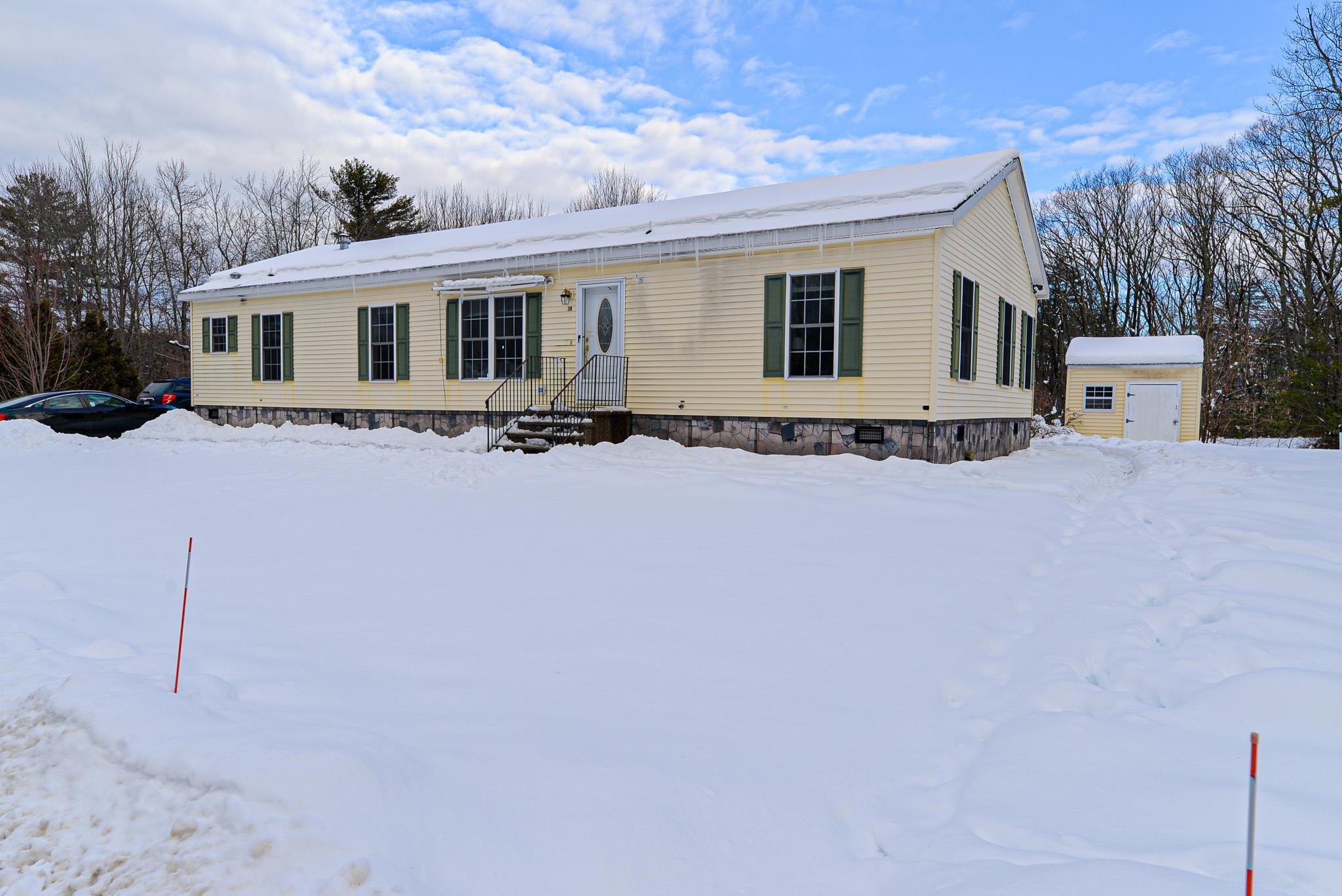 38 Briar Drive Rochester, NH 03867 - Photo 1 of 37