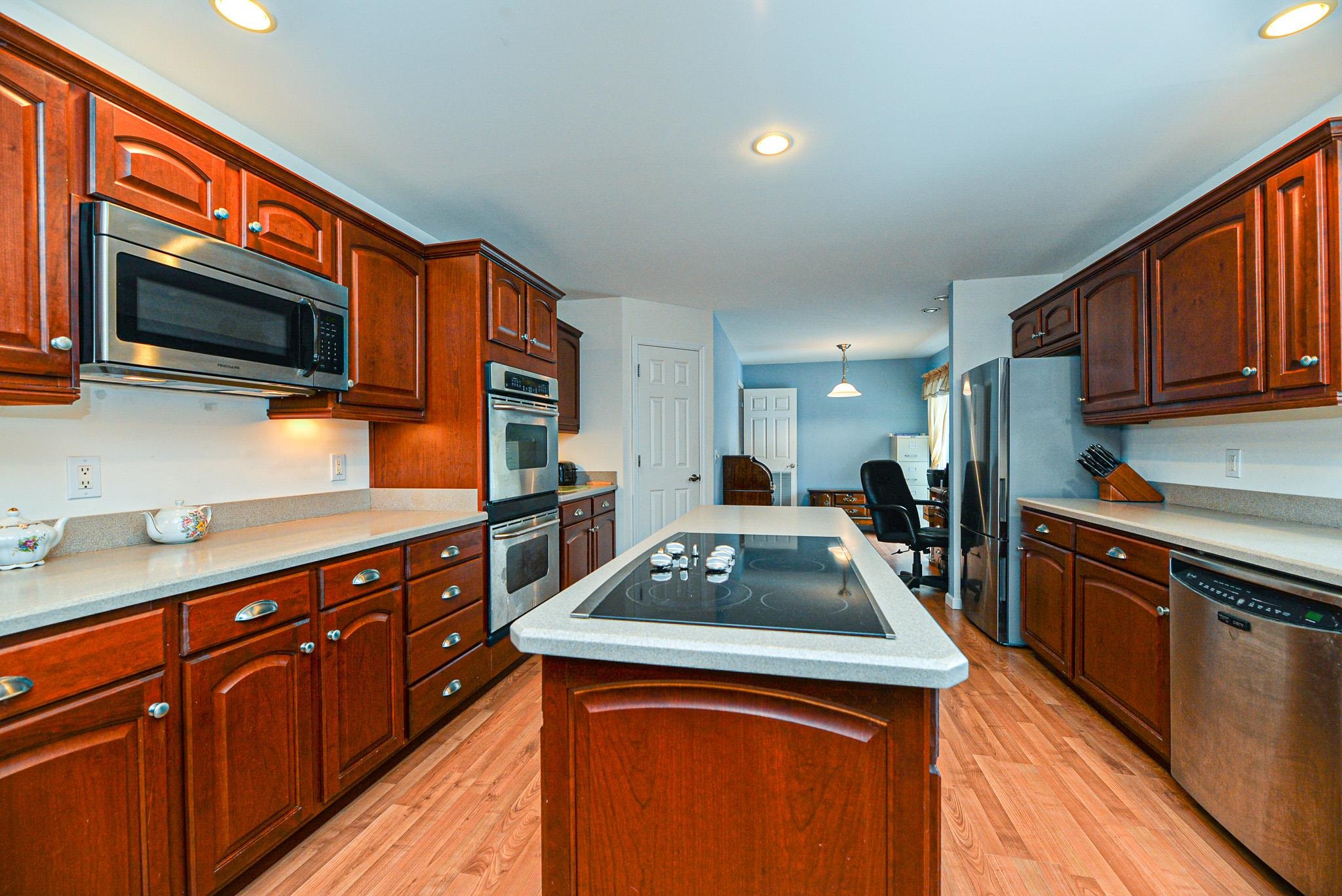 38 Briar Drive Rochester, NH 03867 - Photo 11 of 37