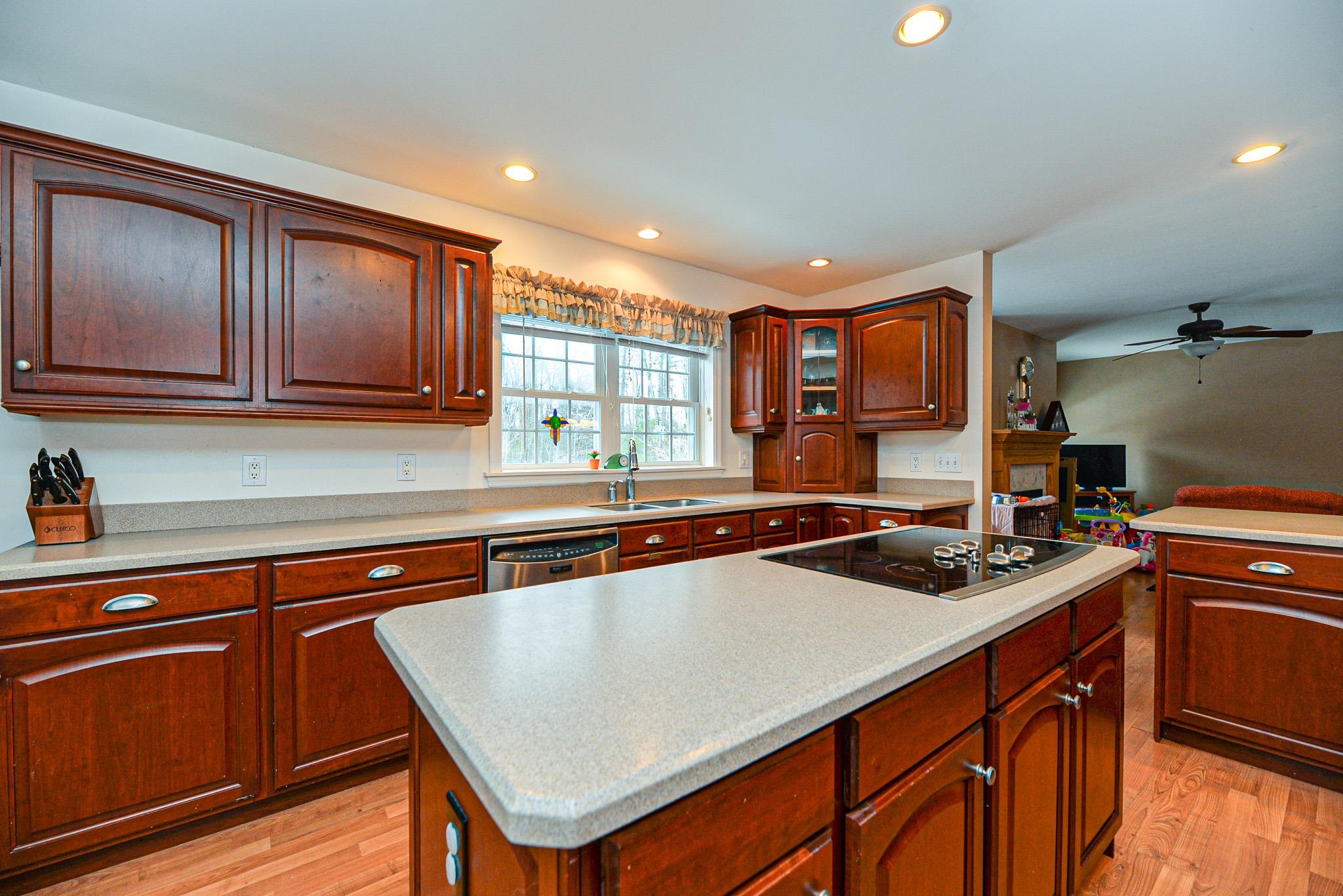 38 Briar Drive Rochester, NH 03867 - Photo 14 of 37
