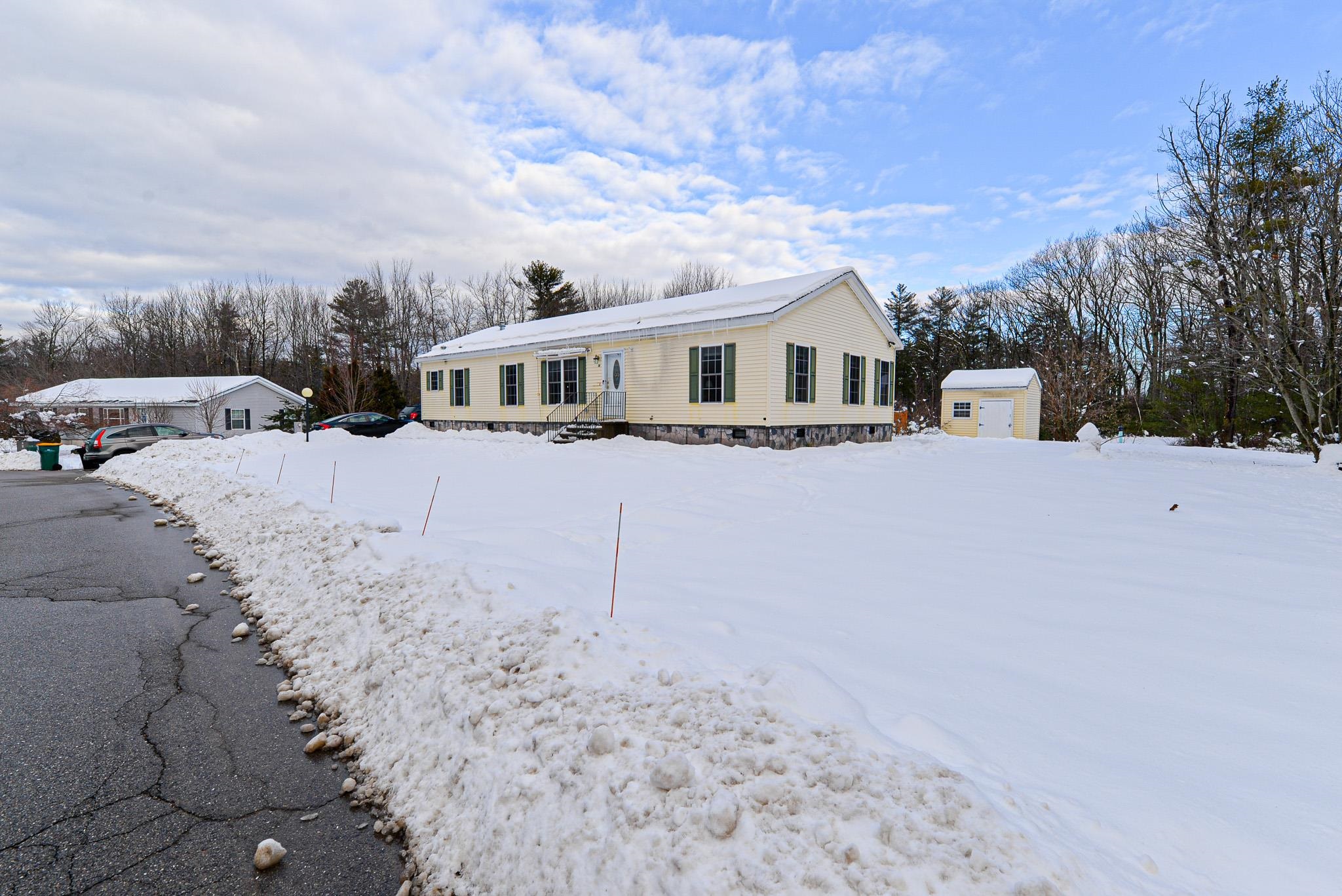 38 Briar Drive Rochester, NH 03867 - Photo 2 of 37