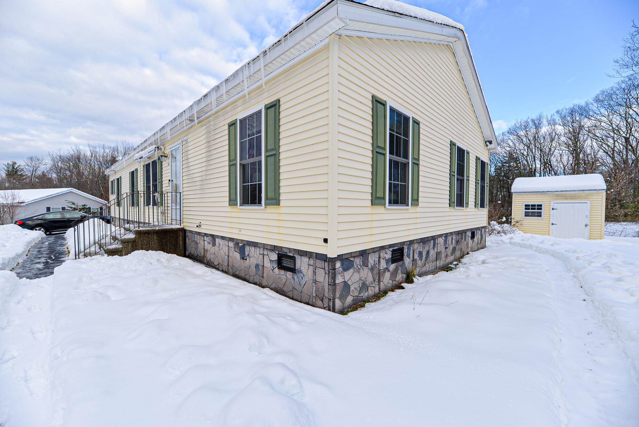38 Briar Drive Rochester, NH 03867 - Photo 5 of 37