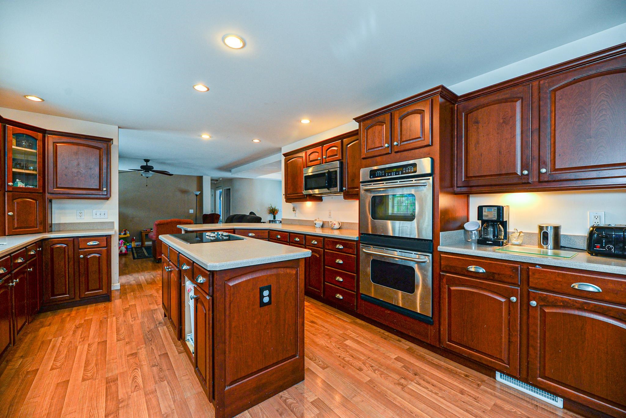 38 Briar Drive Rochester, NH 03867 - Photo 8 of 37