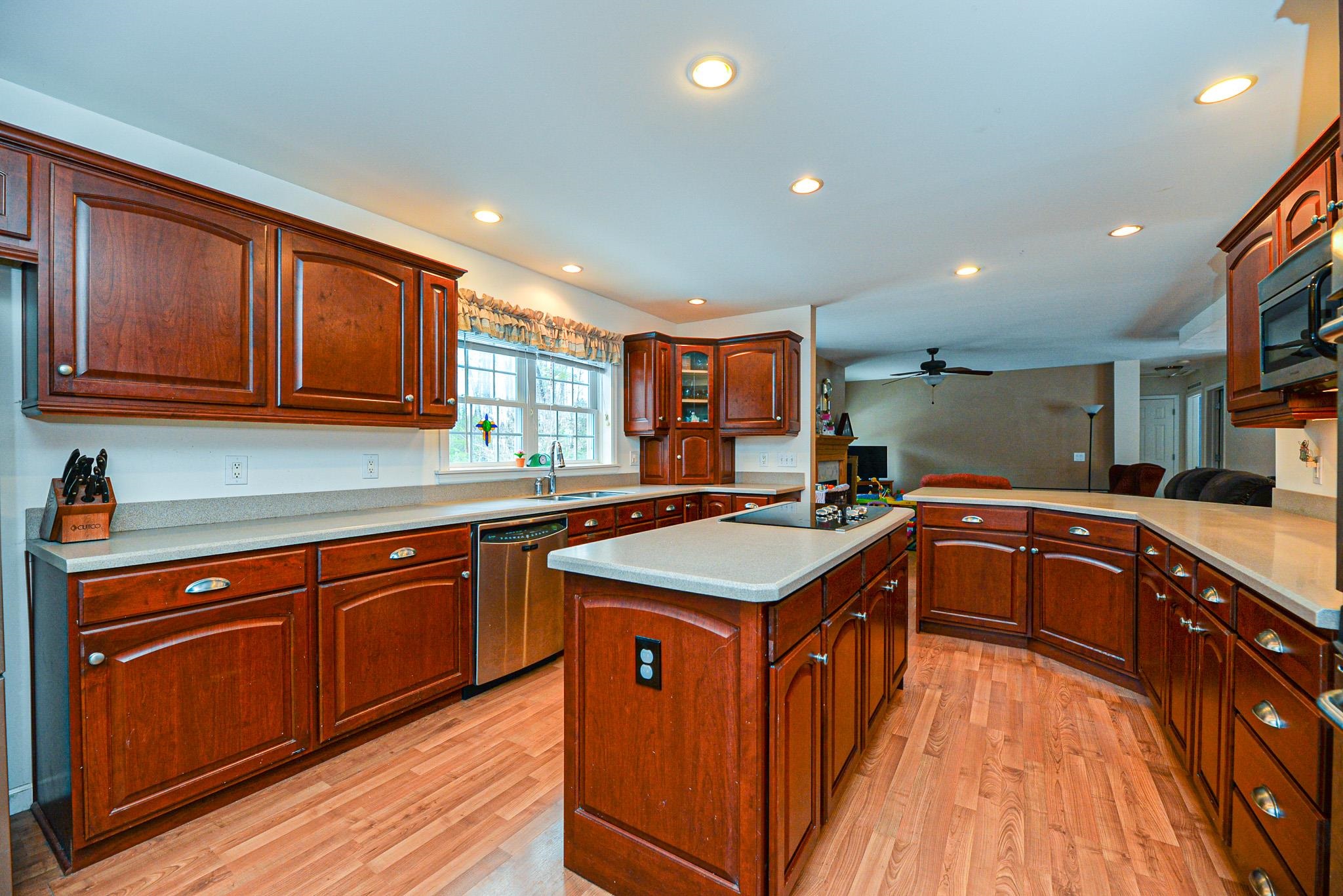 38 Briar Drive Rochester, NH 03867 - Photo 10 of 37