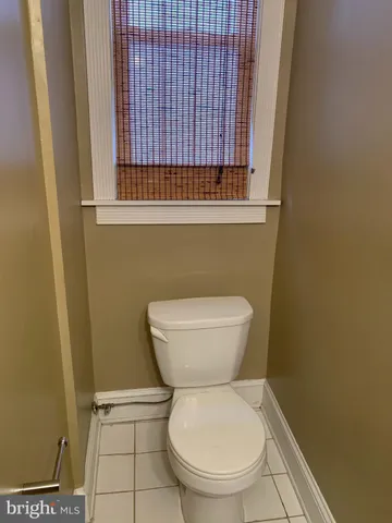 a bathroom with a toilet