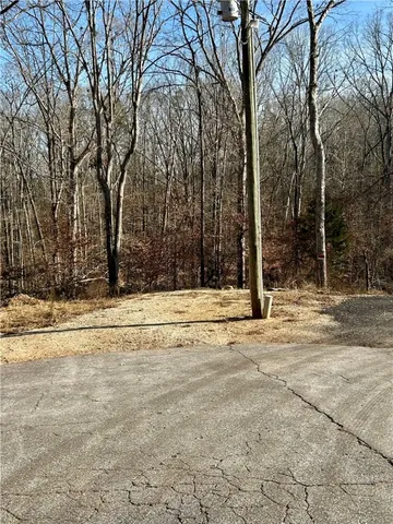 $16,900 | 0 Sutton Cove Court, Westminster, SC 29693