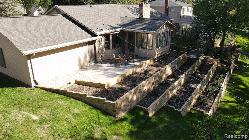 650 Lake Forest Road Rochester Hills, MI 48309 - Photo 5 of 30
