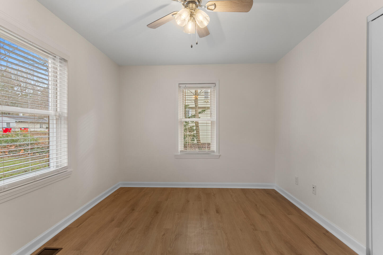 705 Ventura Road Champaign, IL 61820 - Photo 14 of 34 Gallery Image 14