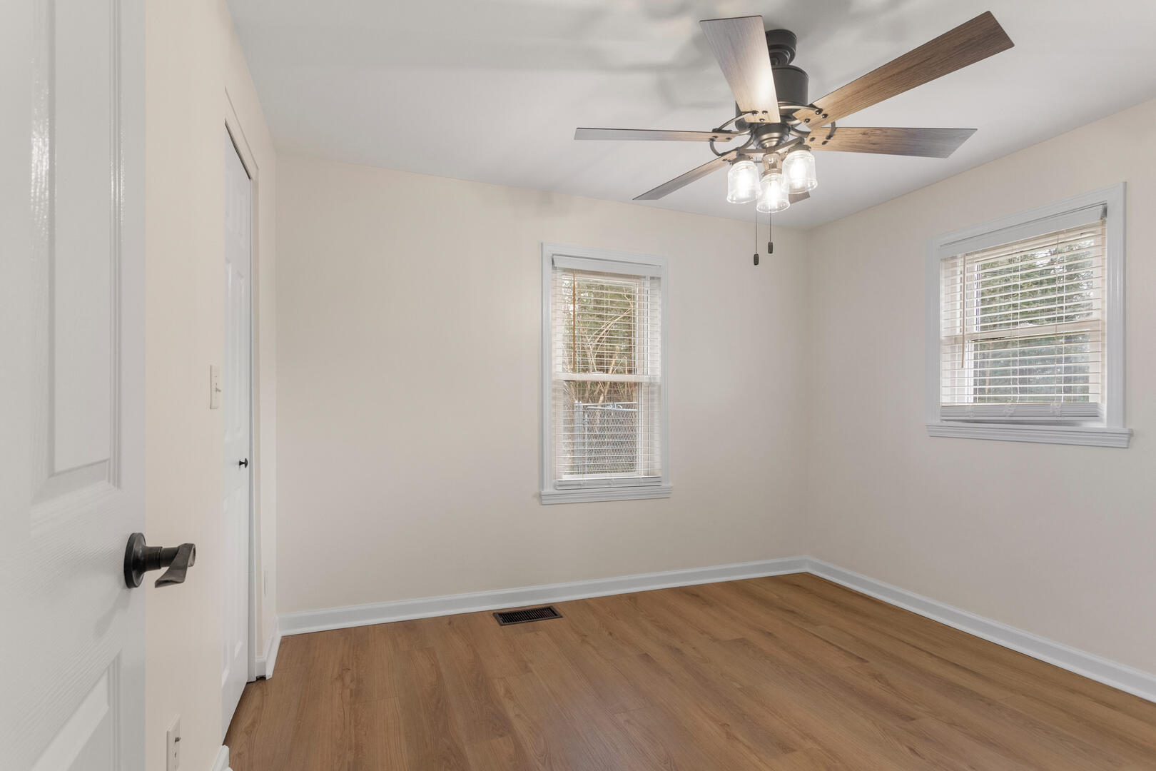 705 Ventura Road Champaign, IL 61820 - Photo 15 of 34 Gallery Image 15