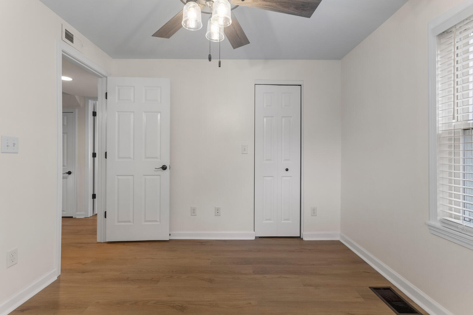 705 Ventura Road Champaign, IL 61820 - Photo 16 of 34 Gallery Image 16