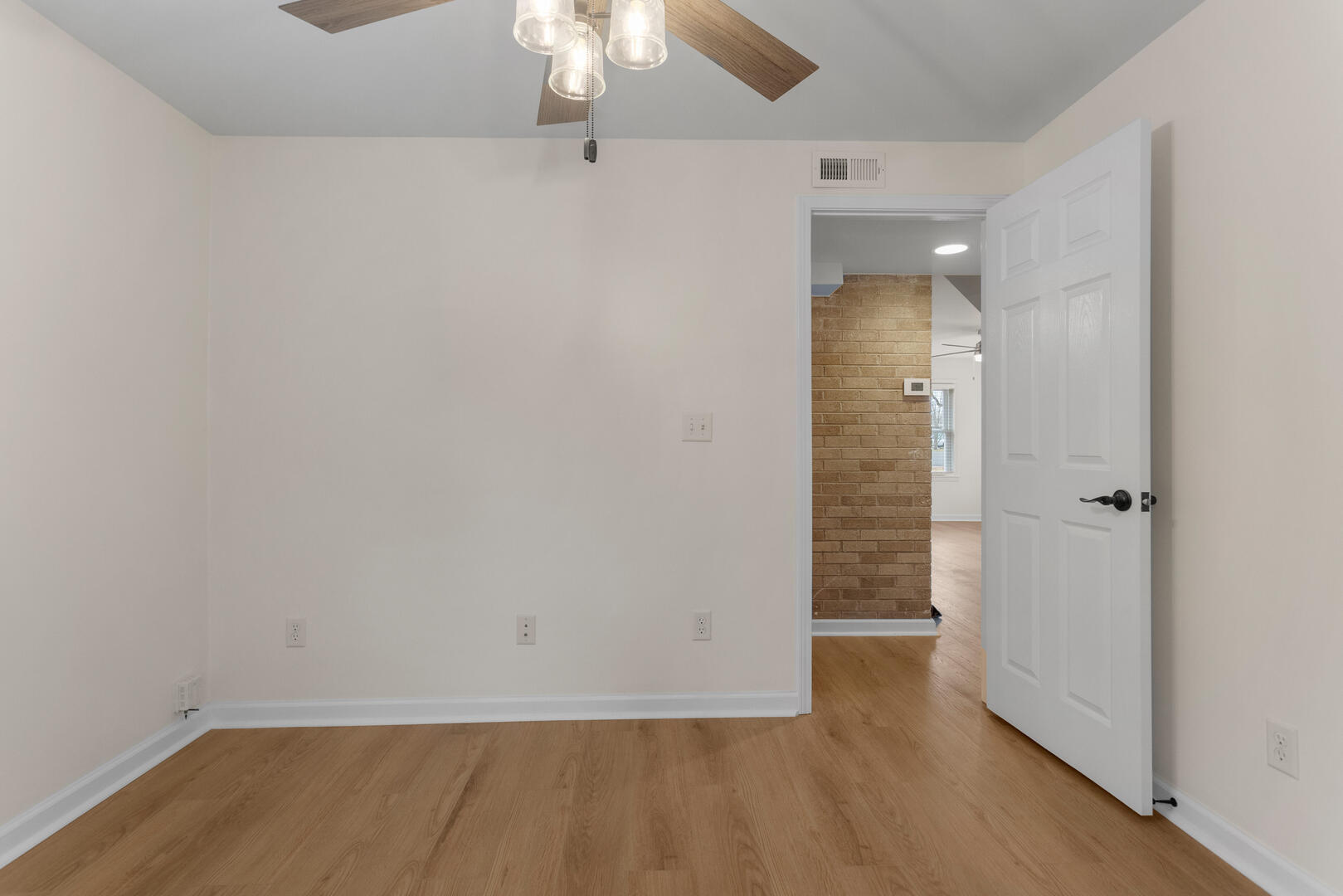 705 Ventura Road Champaign, IL 61820 - Photo 17 of 34 Gallery Image 17