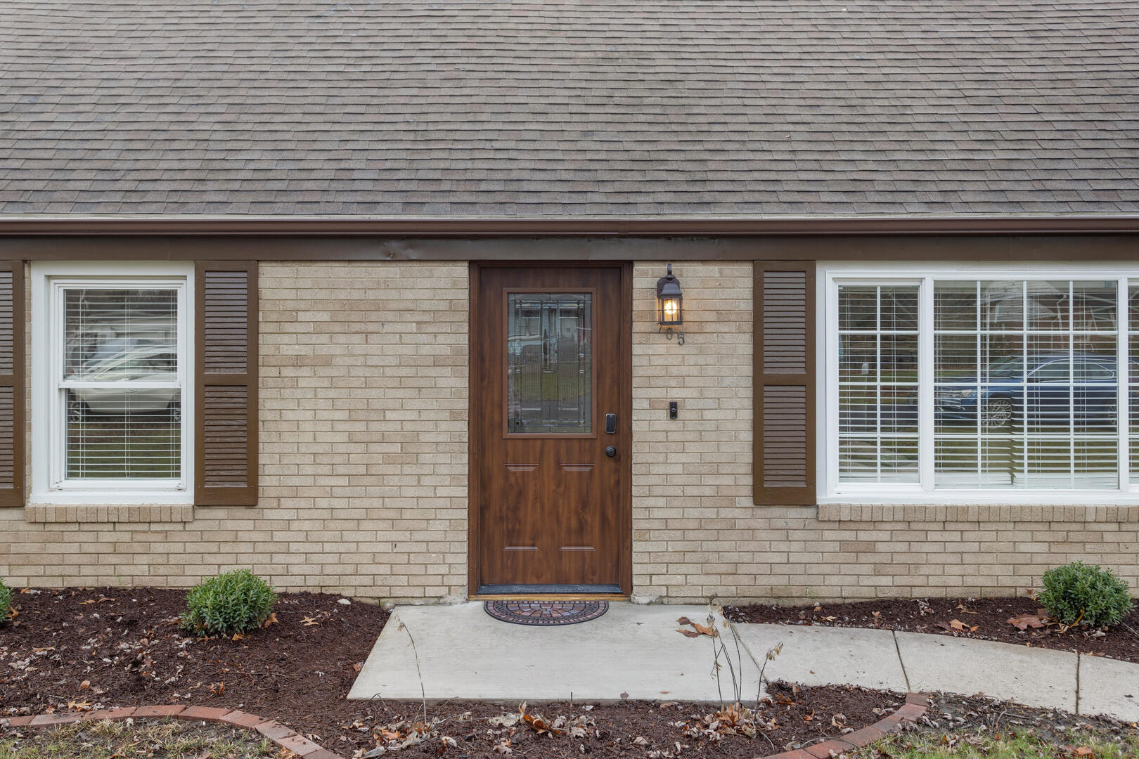 705 Ventura Road Champaign, IL 61820 - Photo 2 of 34 Gallery Image 2