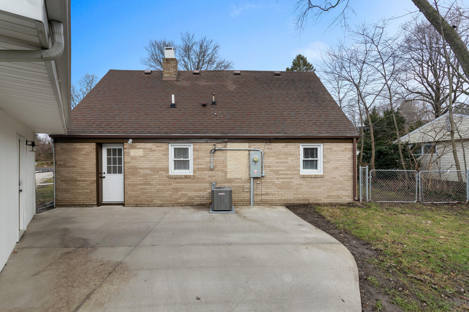705 Ventura Road Champaign, IL 61820 - Photo 27 of 34 Gallery Image 27