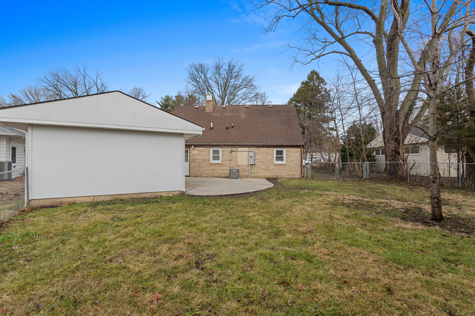 705 Ventura Road Champaign, IL 61820 - Photo 29 of 34 Gallery Image 29