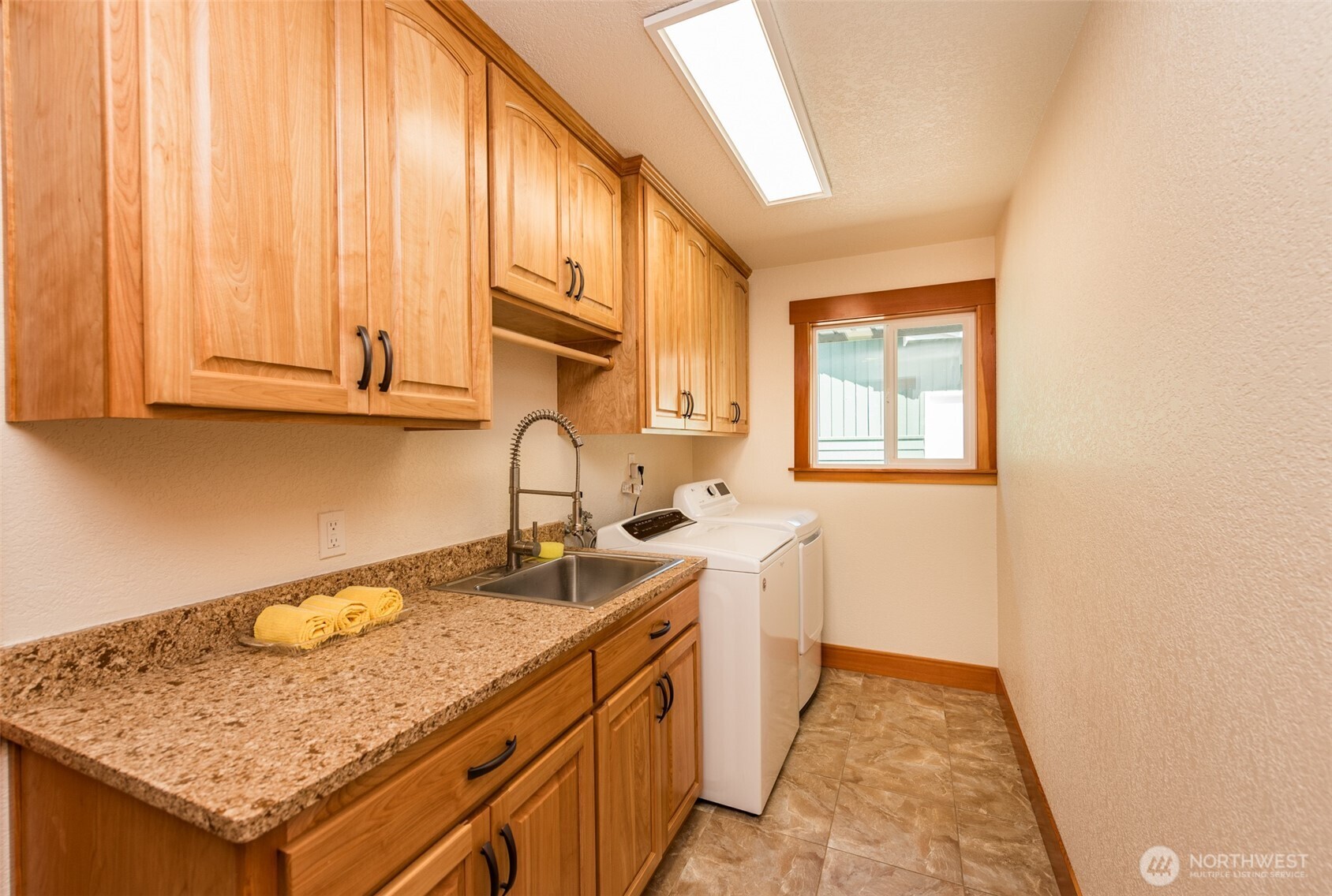 533 Brigadoon Boulevard Sequim, WA 98382 - Photo 18 of 40